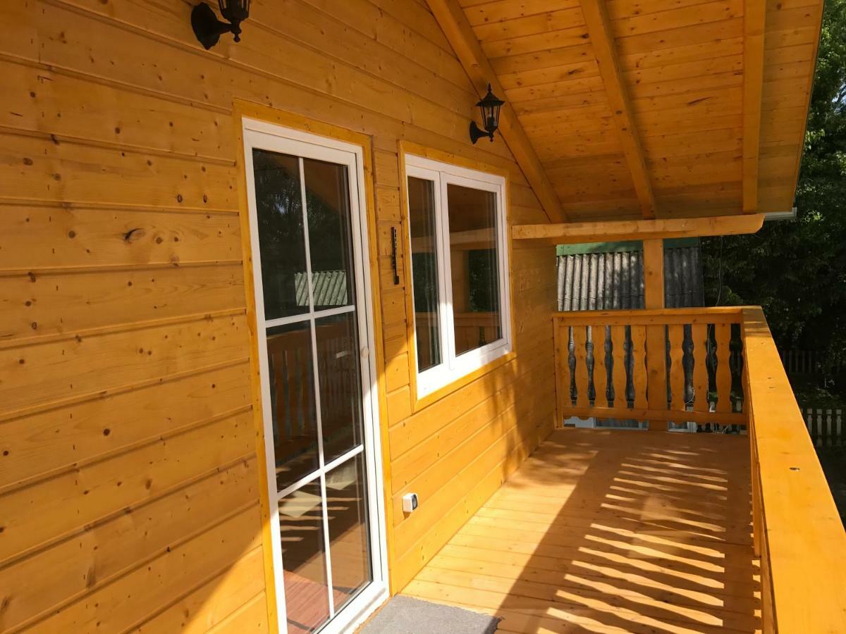 Hero 4 Sterne Ferienhaus Baja Luaran gambar
