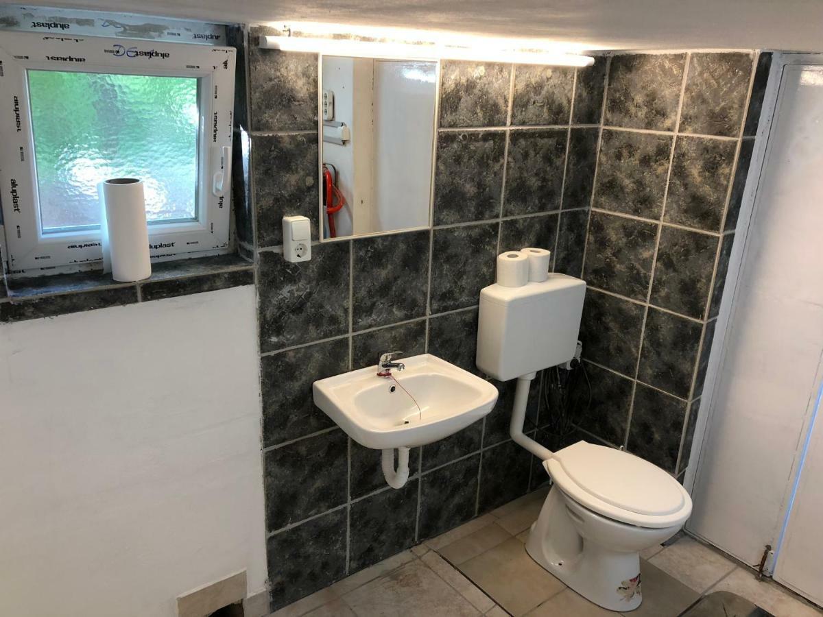 Hero 4 Sterne Ferienhaus Baja Luaran gambar